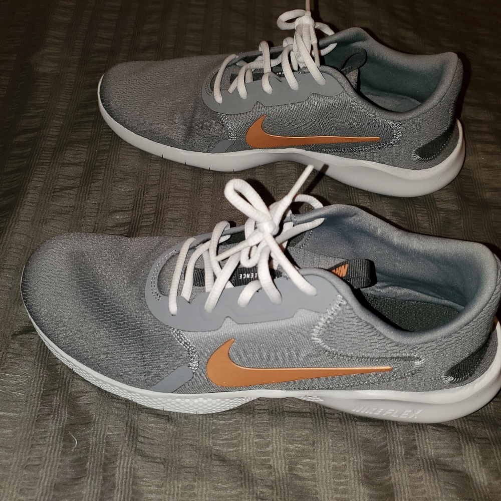 Mens Nike size 11